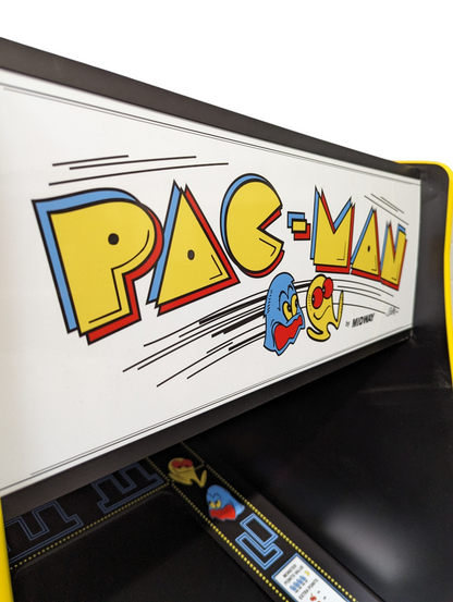 Pacman arcade machine - Accurate replica